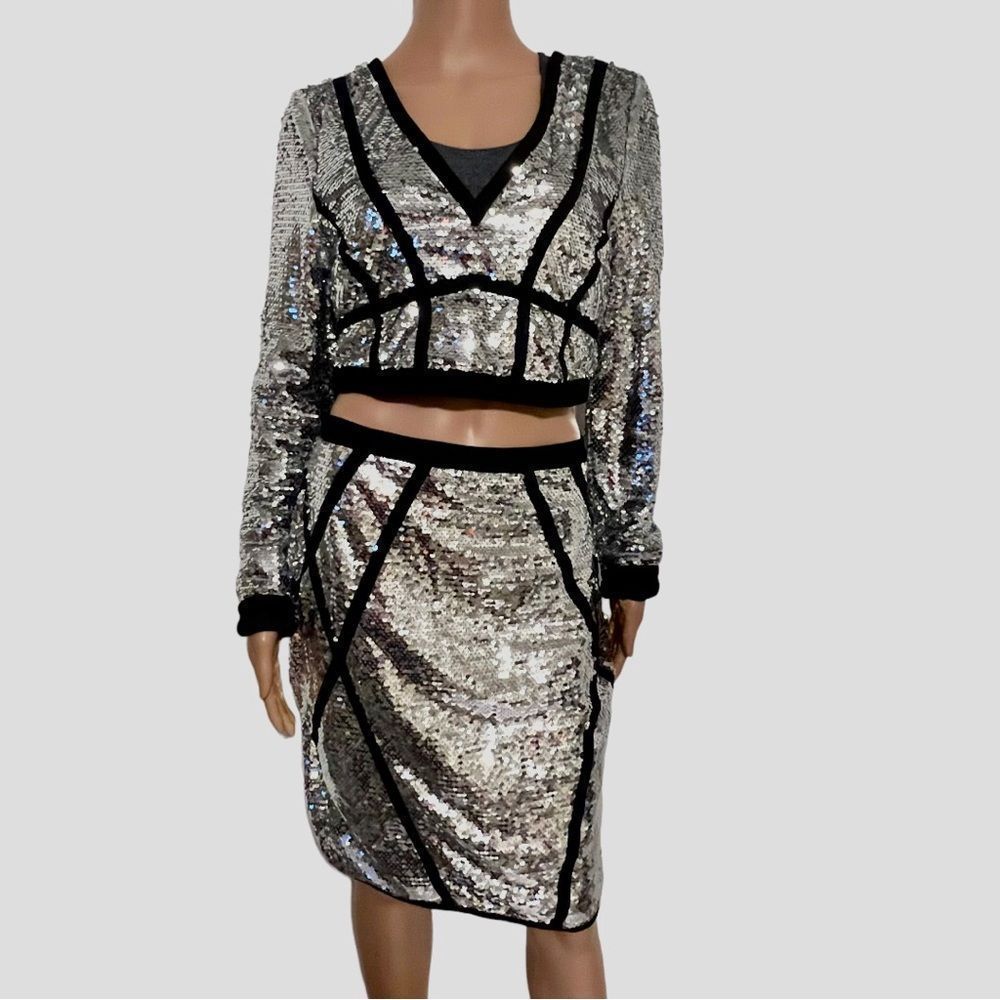 Silver Sequined 2 Piece Skirt Cropped Jacket - Picture 2 of 16